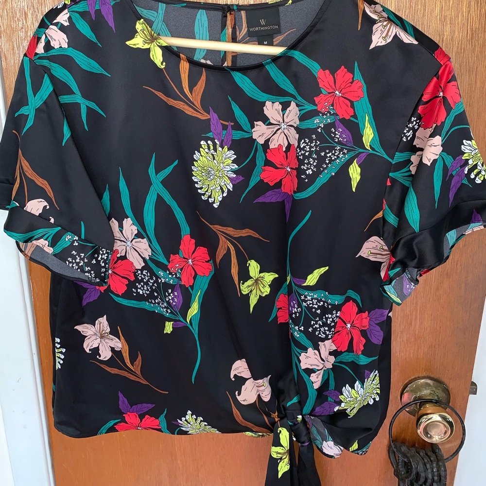 Clothes - Picture 6 of 8